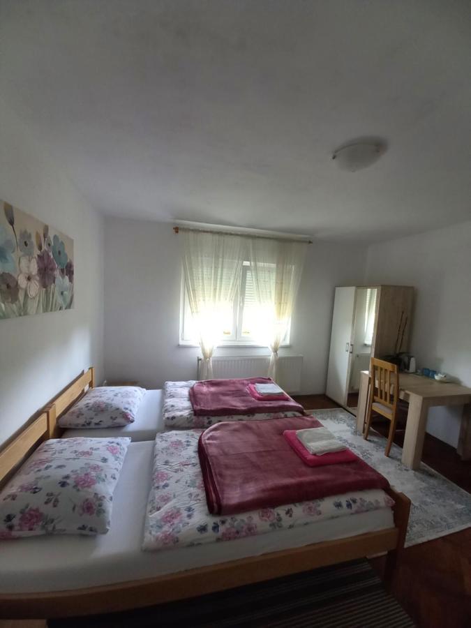 House Veljko Βίλα Vrhovine Εξωτερικό φωτογραφία
